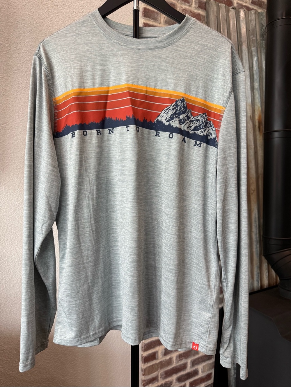 American Outdoorsman Born 2 Roam Men's Lightweight Long-Sleeve UPF Fishing Shirt